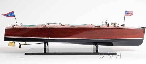 Handcrafted Mahogany Chris Craft Triple Cockpit Model Boat (1 of 7)