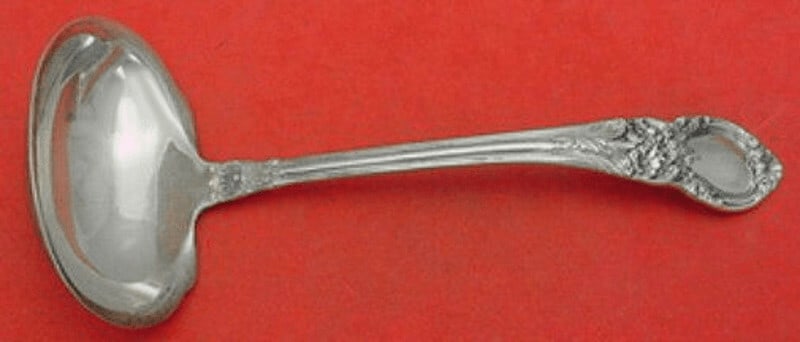 Lunt American Victorian Sterling Silver 6 Gravy Ladle (1 of 2)