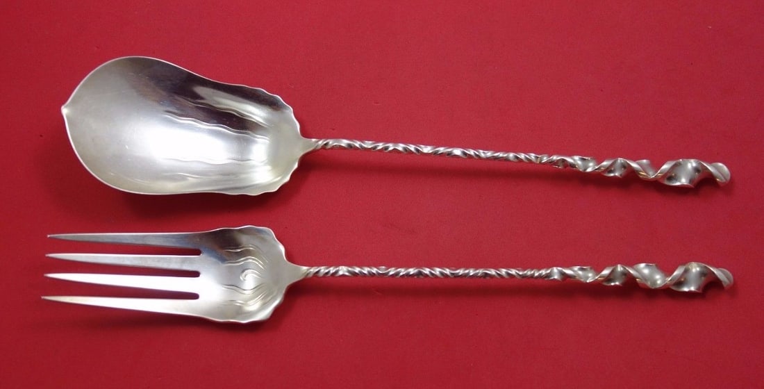 Whiting Reverse Twist #8 Sterling Silver Salad Serving Set 2pc 11 1/4in: Whiting Reverse Twist #8 Sterling Silver Salad Serving Set 2pc 11 1/4in Enhance your dining experience with this exquisite Reverse Twist #8 salad serving set by Whiting. Crafted from high-quality ster