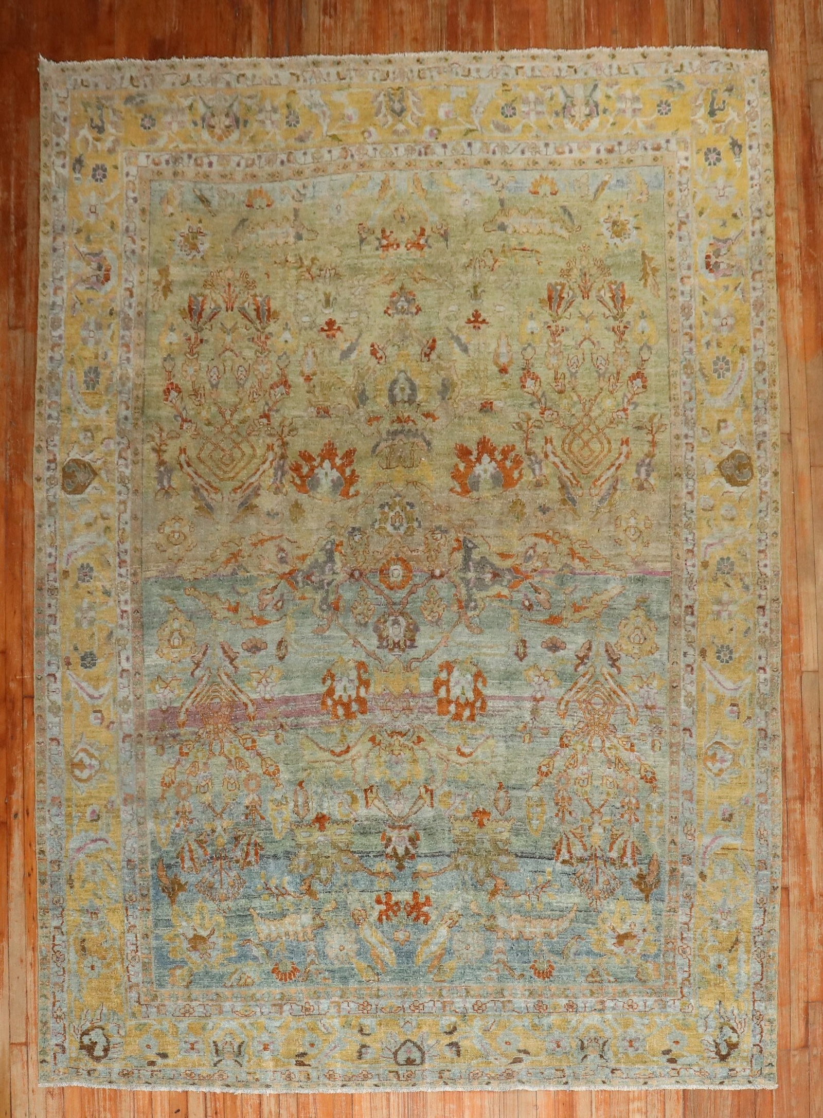 7' 11" x 11' Early 20th Century Bibikabad Sarouk Room Rug: 7' 11" x 11' Early 20th Century Bibikabad Sarouk Room Rug Early 20th century Sarouk rug with a distinctive color combination. This pre-owned room-size rug is identified as a Bibikabad, Sarouk type. Sp