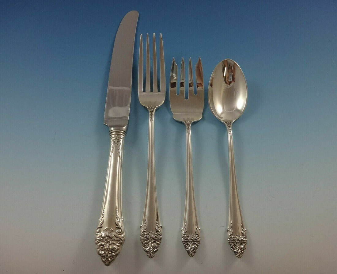 Reed & Barton Fragrance Pattern Sterling Silver 4-Piece Place Setting: Reed & Barton Fragrance Pattern Sterling Silver 4-Piece Place Setting Elevate your dining experience with this exquisite 4-piece place setting from Reed & Barton, featuring the elegant 'Fragrance' pat