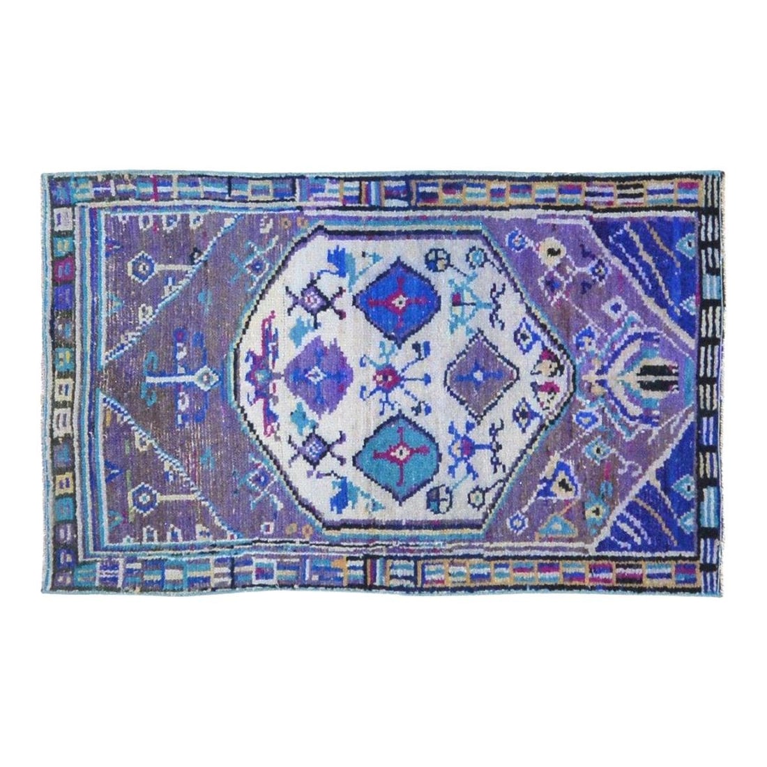 Handmade Anatolian Wool Rug in Tan 2'4" x 4' Turkish Vintage: Handmade Anatolian Wool Rug in Tan 2'4" x 4' Turkish Vintage This vintage Turkish Anatolian rug is hand-knotted from wool using traditional rug-making techniques. It showcases skilled craftsmanship, o