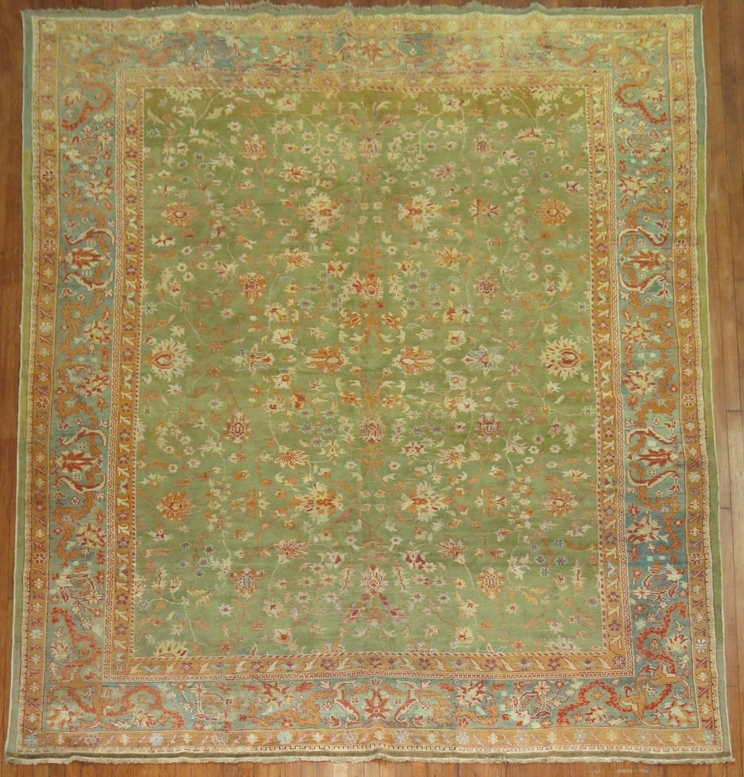 8' 9" x 11' 3" Late 19th Century Turkish Oushak Sivas Rug: 8' 9" x 11' 3" Late 19th Century Turkish Oushak Sivas Rug Late 19th century Turkish Sivas room rug with a green abrash ground and fine weave. This pre-owned rug is identified as an Oushak, Sivas type.