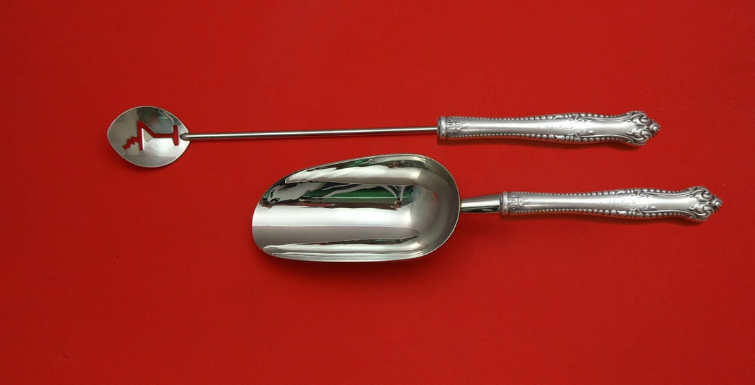 Towle Canterbury Sterling Silver 2pc Bar Set Custom Made: Towle Canterbury Sterling Silver 2pc Bar Set Custom Made Elevate your cocktail experience with this exquisite 2-piece bar set from the renowned Towle brand, featuring the elegant Canterbury pattern. T