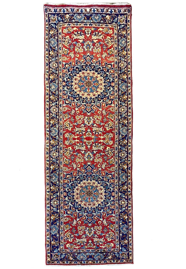 10' Persian Kashan Runner Handmade Wool Silk Area Rug: 10' Persian Kashan Runner Handmade Wool Silk Area Rug Free continental US Shipping Introducing the 10' Feet Persian Kashan Runner, a stunning combination of traditional Persian craftsmanship and