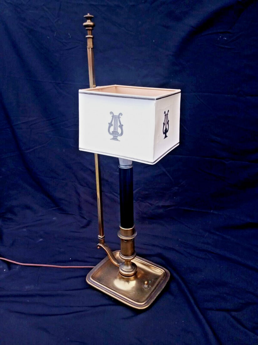 Hollywood Regency brass bouillotte lamp French Empire style 25 inch (1 of 16)