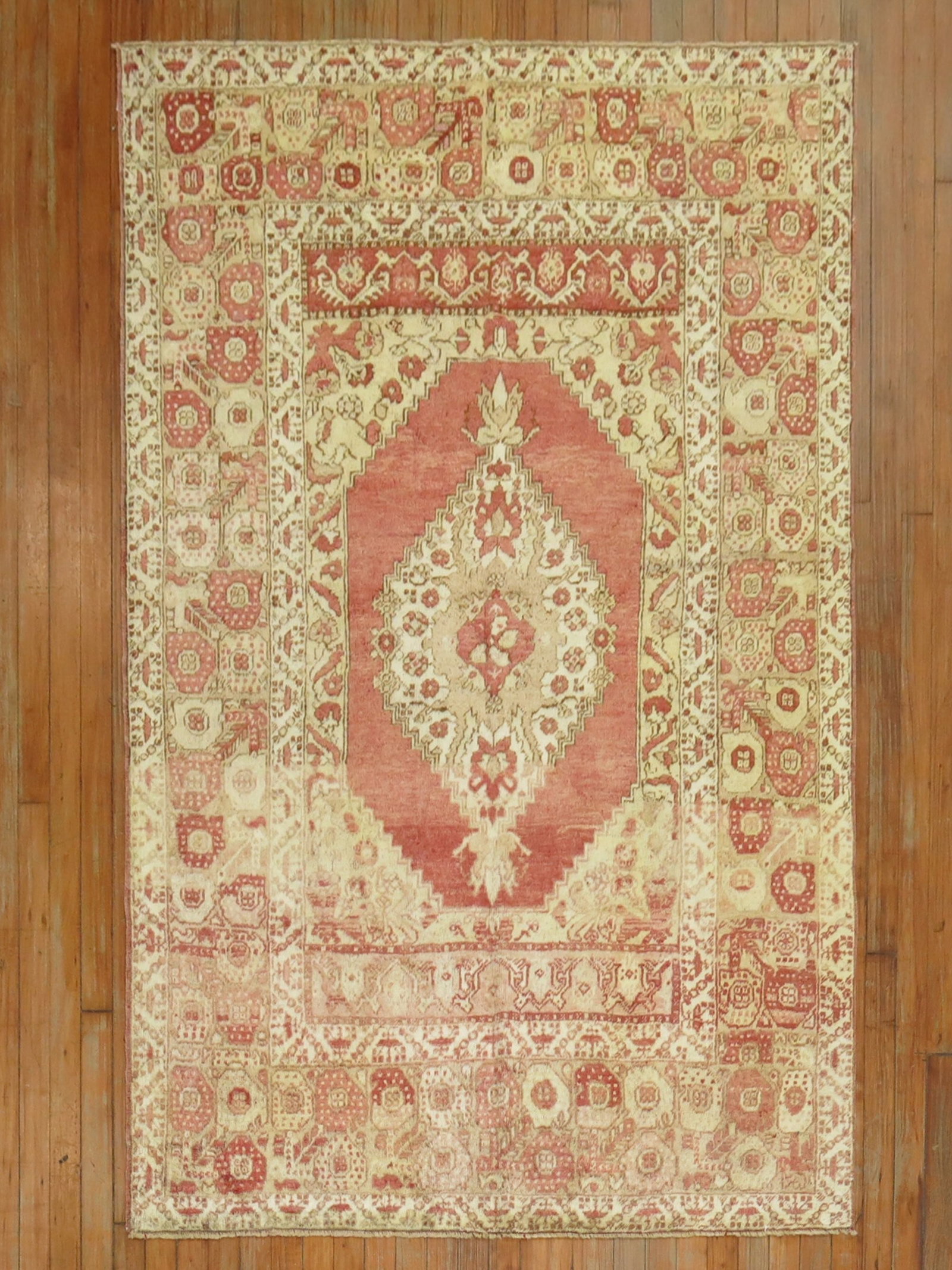 4' 5" x 6' 4" Turkish Oushak Accent Rug c 1930: 4' 5" x 6' 4" Turkish Oushak Accent Rug c 1930 Turkish Oushak accent rug in soft rosy red, dating to circa 1930. This pre-owned rug features the classic Oushak style and presents an intricate patterne