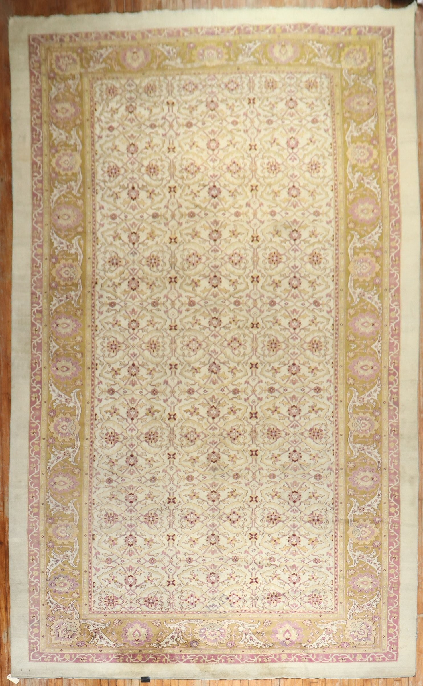 10' x 20' 6" Late 19th Century Indian Amritsar Carpet (1 of 5)
