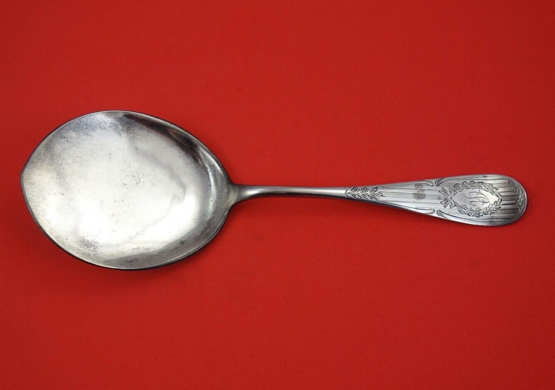 Alvin Antique Sterling Silver Waffle Server 9 Inch Monogrammed: Alvin Antique Sterling Silver Waffle Server 9 Inch Monogrammed This exquisite Antique by Alvin Sterling Silver Waffle Server is a stunning addition to any collection. Crafted from high-quality sterlin