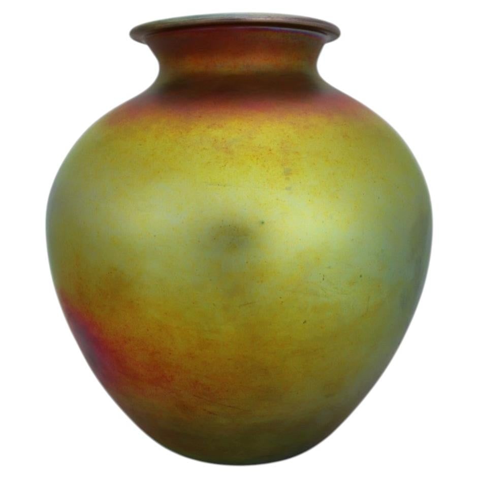 Steuben Gold Aurene Art Glass Vase Bulbous Form Unsigned c1920 (1 of 8)