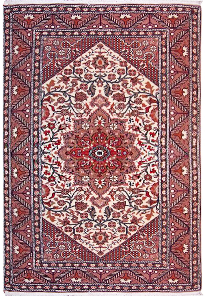 4' x 6' Pastel Violet Handmade Hereke Style Rug from Iran: 4' x 6' Pastel Violet Handmade Hereke Style Rug from Iran Free continental US Shipping Introduce elegance and charm into your space with the exquisite 4' x 6' Pastel Violet Handmade Traditional Hereke