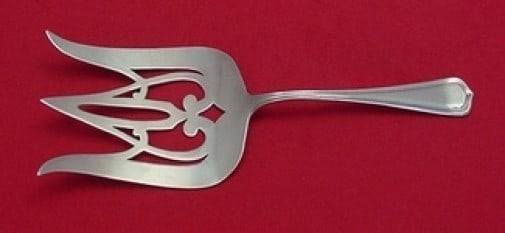 Lunt Carolina Sterling Silver 7" Pierced Toast Serving Fork (1 of 2)