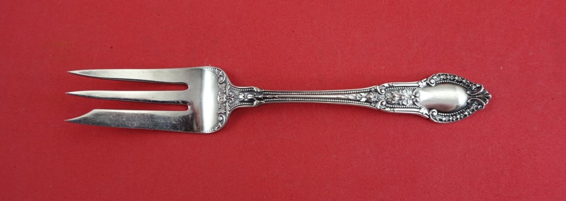 Gorham Tuileries Sterling Silver 3-Tine Pastry Fork 6": Gorham Tuileries Sterling Silver 3-Tine Pastry Fork 6" Elevate your dessert experience with this elegant Tuileries Pastry Fork from Gorham. Crafted from high-quality sterling silver, this 3-tine fork 