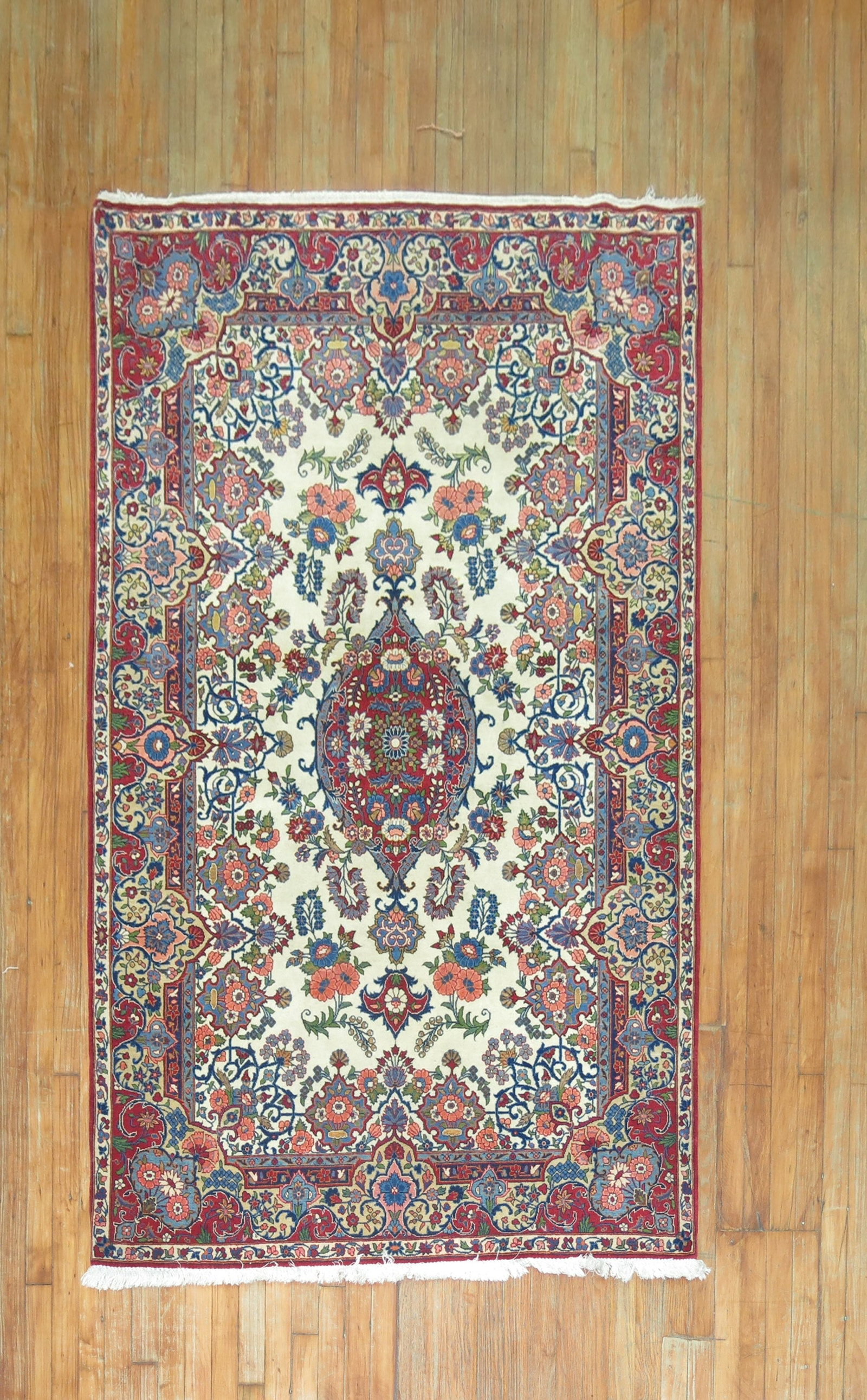 4' 5" x 7' 2" Persian Kashan Intermediate Rug (1 of 7)
