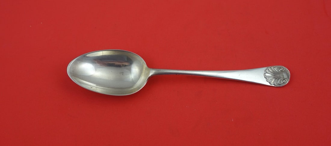 James Robinson English Shell Sterling Silver Dinner Spoon 7 3/4": James Robinson English Shell Sterling Silver Dinner Spoon 7 3/4" This exquisite Sterling Silver Dinner Spoon, measuring 7 3/4" in length, features the elegant English Shell pattern by James Robinson. 