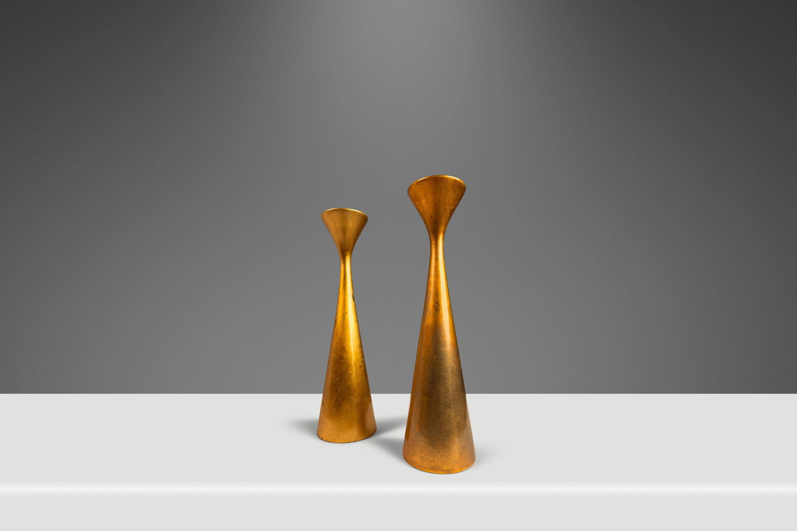 Mid-Century Modern Set of 2 Acid-Etched Porcelain Candlestick Holders Japan 1970s (1 of 10)