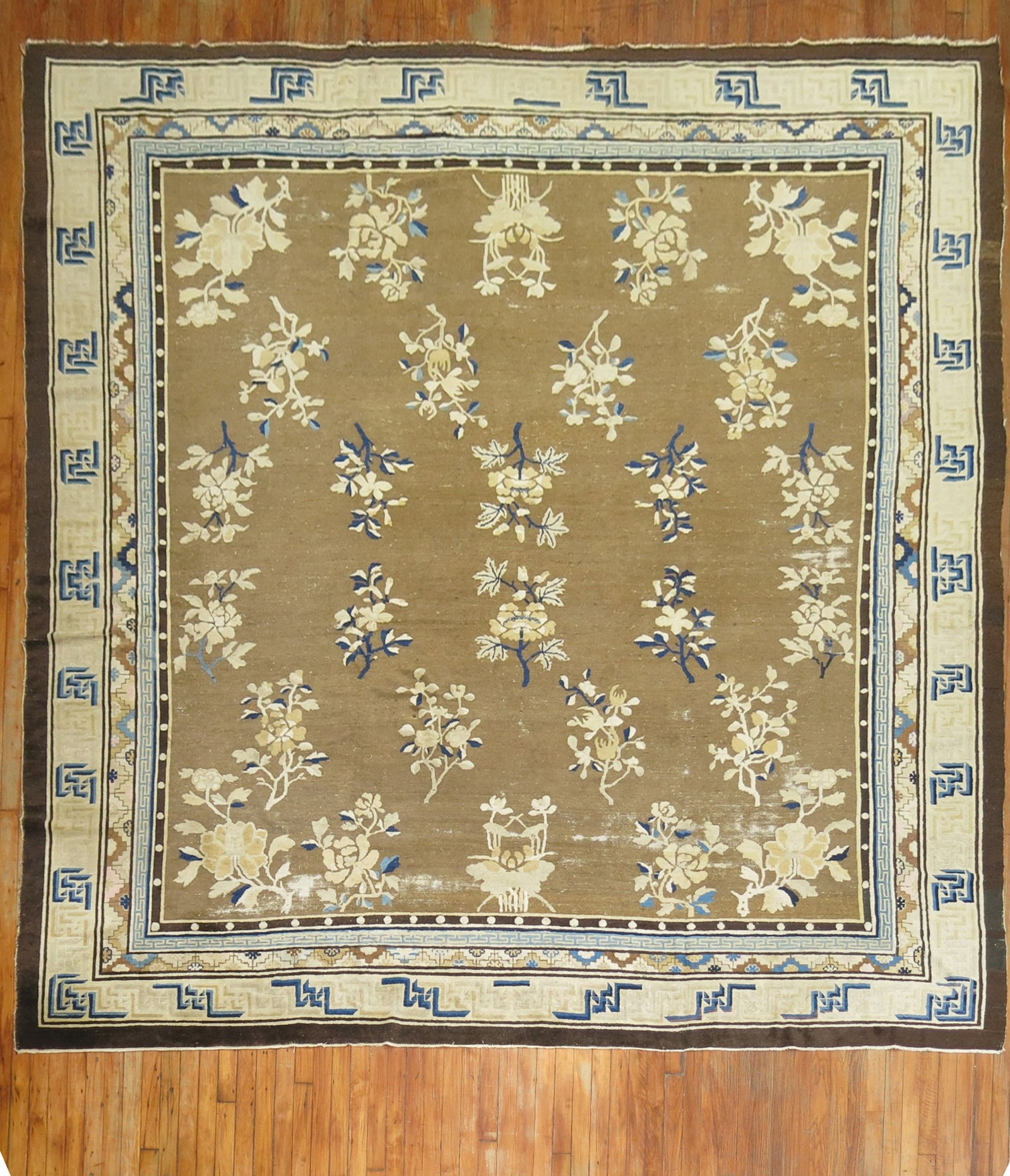 10' x 10' 8" Square Chinese Peking Room Rug Brown Wool: 10' x 10' 8" Square Chinese Peking Room Rug Brown Wool Early 20th century Chinese Peking square rug in predominant shades of brown. This room-size rug features soft wool and natural colors. Specificat