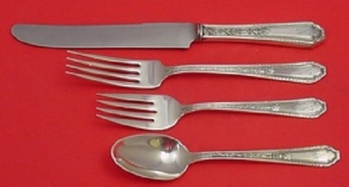 International Sterling Silver Maintenon 4-Piece Place Setting: International Sterling Silver Maintenon 4-Piece Place Setting Elevate your dining experience with the Maintenon pattern by International Sterling Silver. This elegant 4-piece regular place setting inc