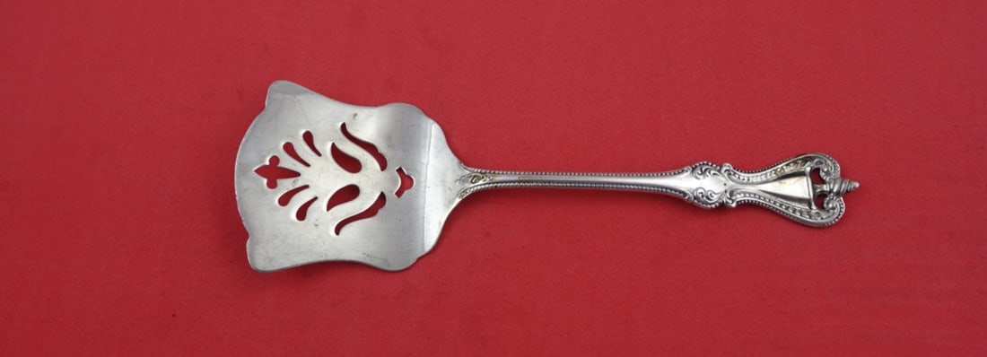 Towle Old Colonial Sterling Silver Sardine Server 6 3/8" (1 of 2)