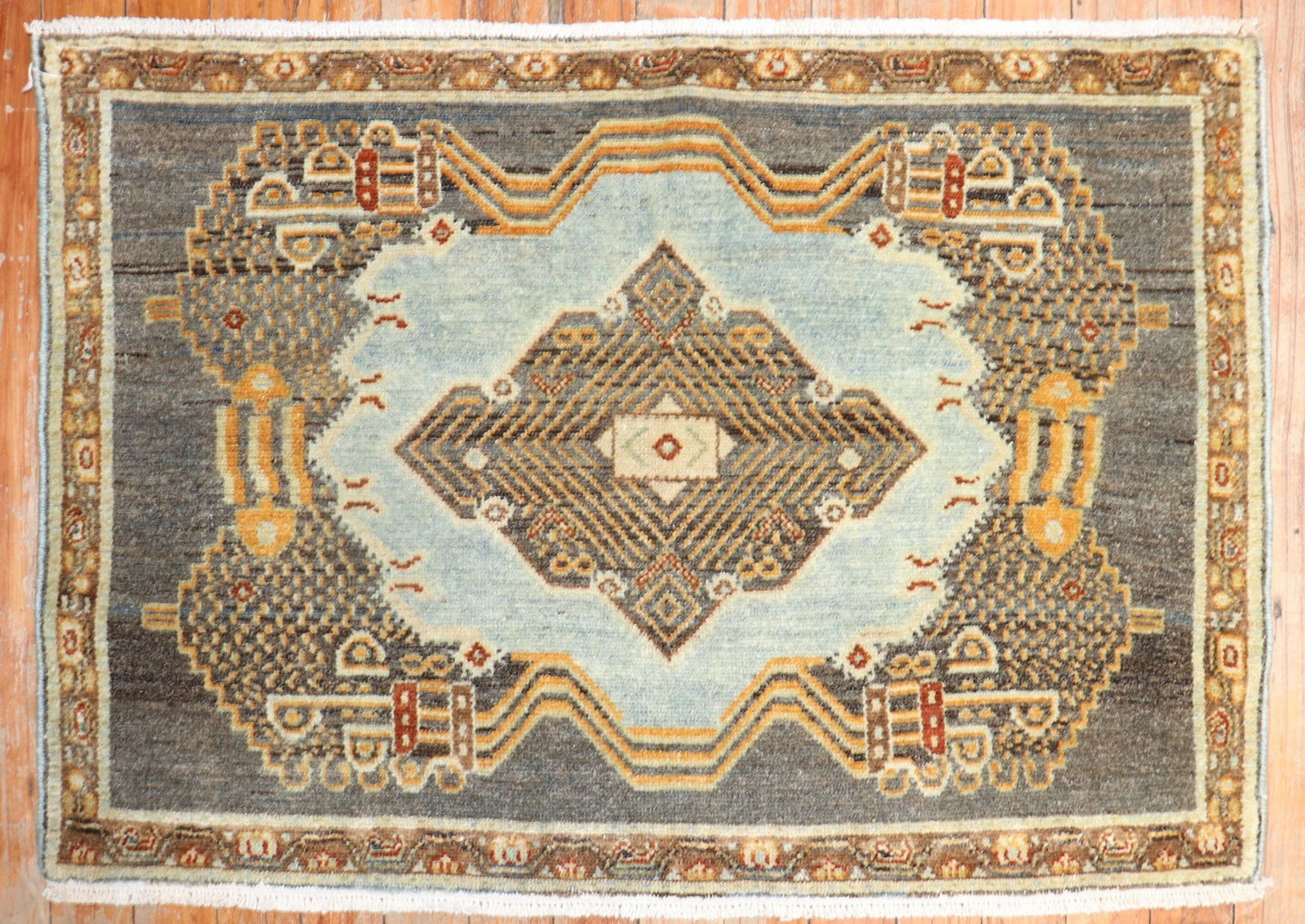 1' 11" x 2' 8" Senneh Yastik Scatter Rug Early 20th Century: 1' 11" x 2' 8" Senneh Yastik Scatter Rug Early 20th Century Early 20th century Senneh scatter rug with geometric patterning and a central diamond motif. This pre-owned piece is categorized as a yastik