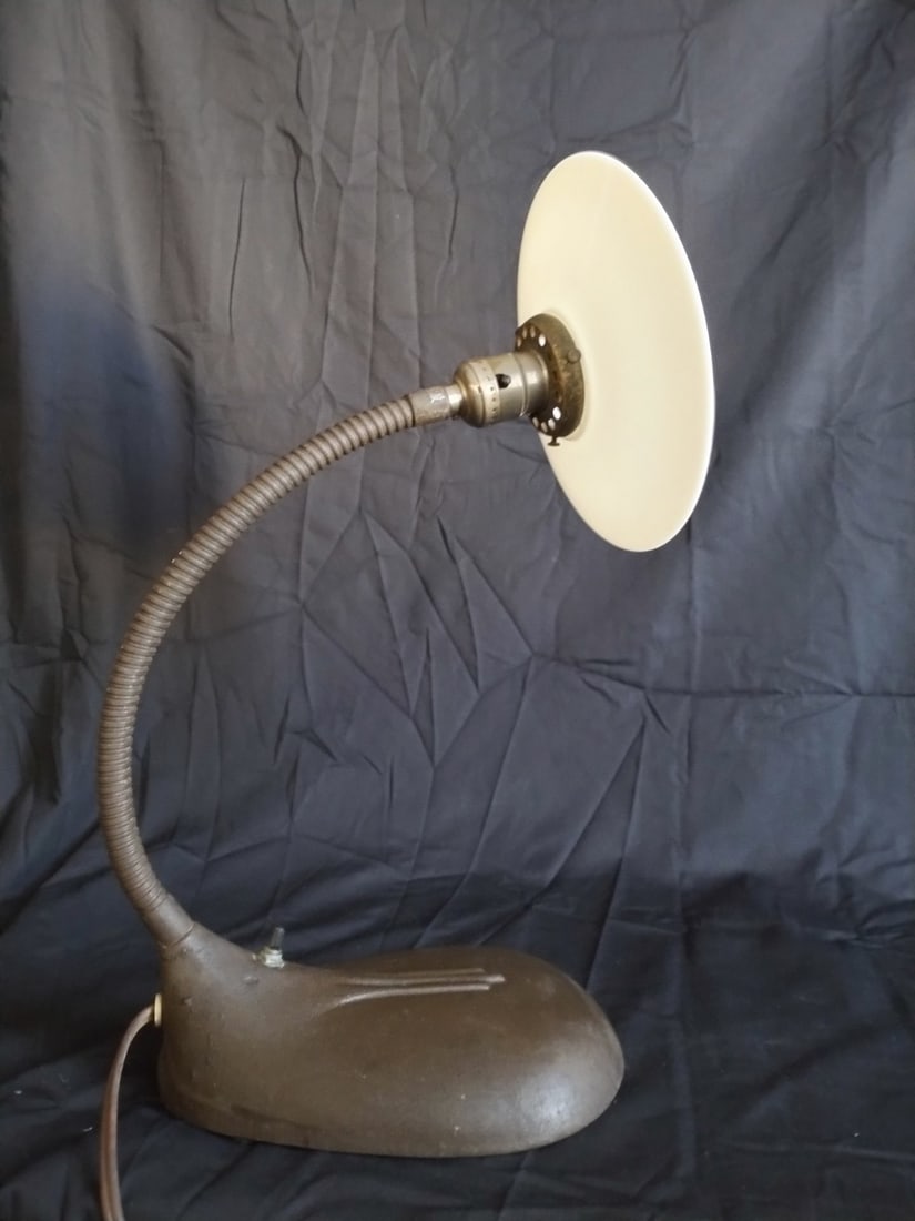 Knapp Monarch industrial desk lamp from converted solar heater light (1 of 5)