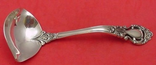 Kirk-Stieff Royal Dynasty Sterling Silver Gravy Ladle 7.5": Kirk-Stieff Royal Dynasty Sterling Silver Gravy Ladle 7.5" This exquisite gravy ladle from the Royal Dynasty pattern by Kirk-Stieff is crafted from high-quality sterling silver. Measuring 7 1/2