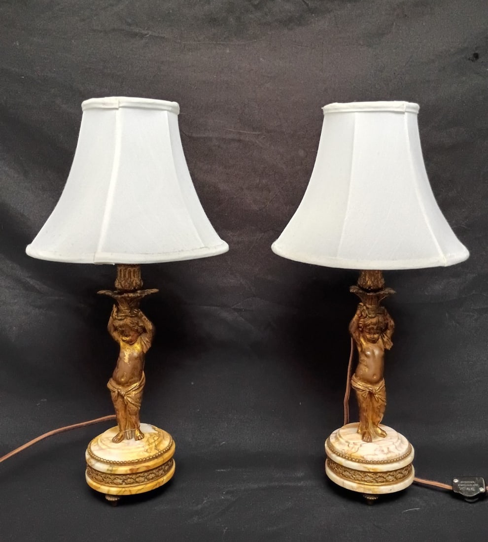 Pair of French 19th Century Bronze and Marble Cherub Boudoir Lamps (1 of 18)