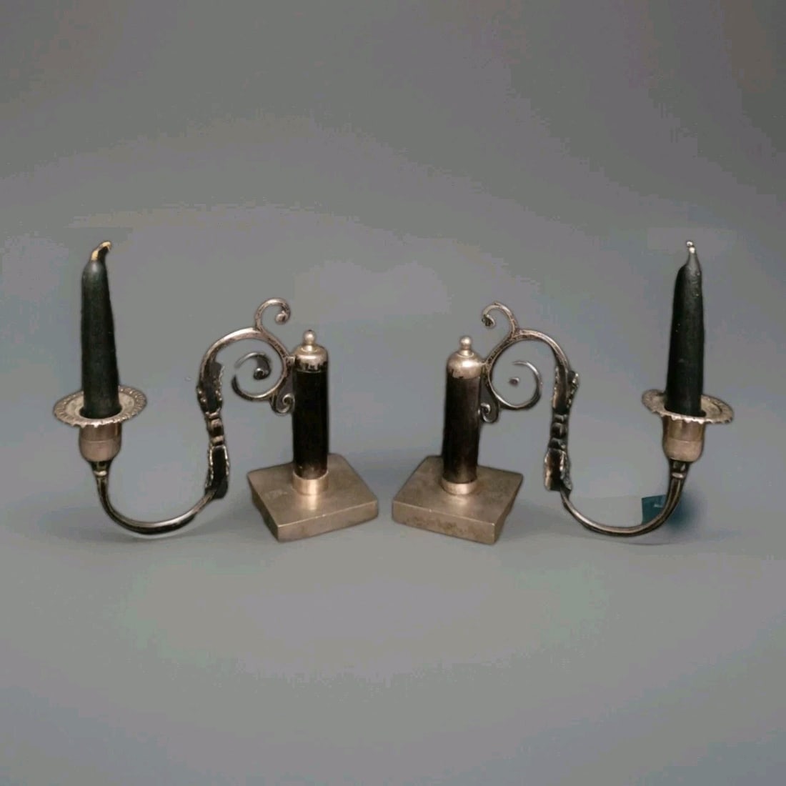 Pair of Sheffield silverplate candlesticks with wood stem armorial crest (1 of 18)