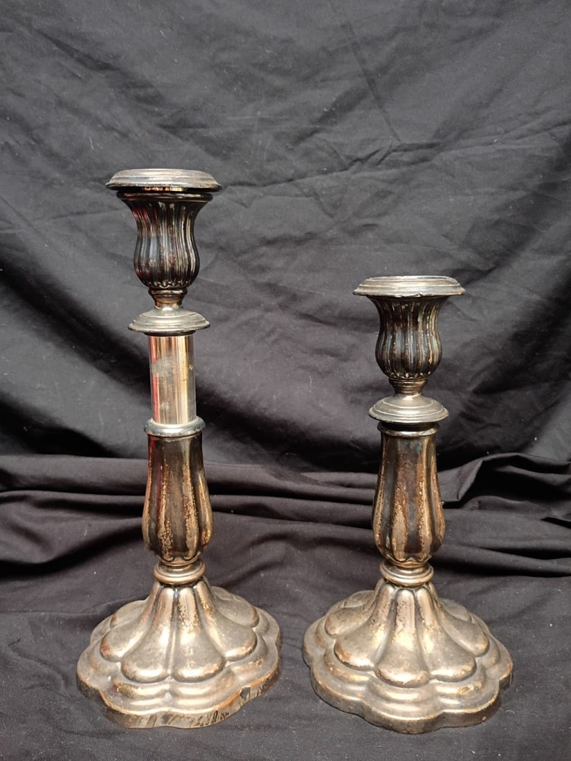 Pair of 10 1/2 Inch Georgian Old Sheffield Plate Telescopic Candlesticks (1 of 16)