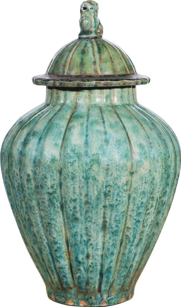 Chinese Style Handcrafted Speckled Green Ceramic Jar with Lion Lid: Chinese Style Handcrafted Speckled Green Ceramic Jar with Lion Lid This exquisite handcrafted jar features a striking speckled green finish and is topped with a unique lion lid. Designed in a charming