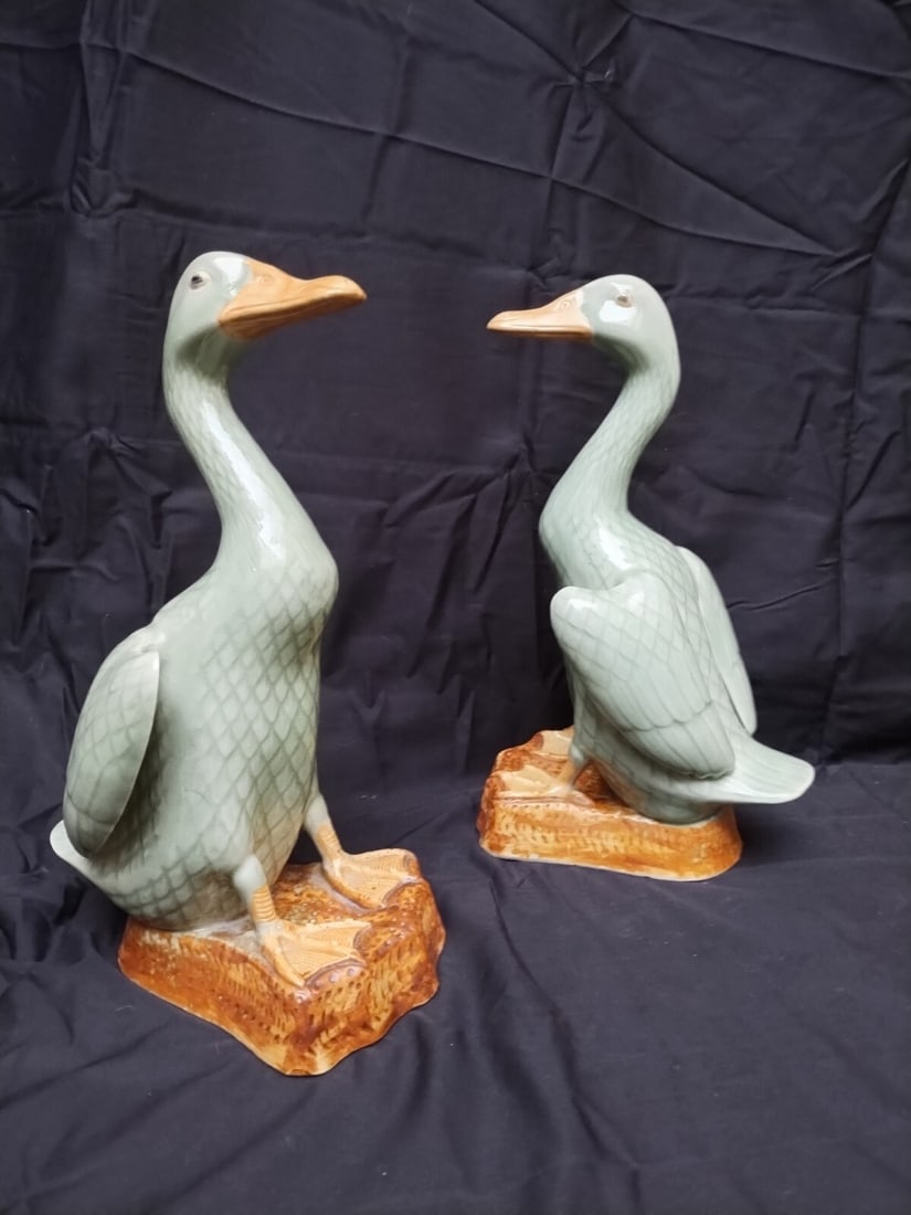 Pair of 12 inch Chinese Export Celadon Pottery Duck Figures (1 of 18)