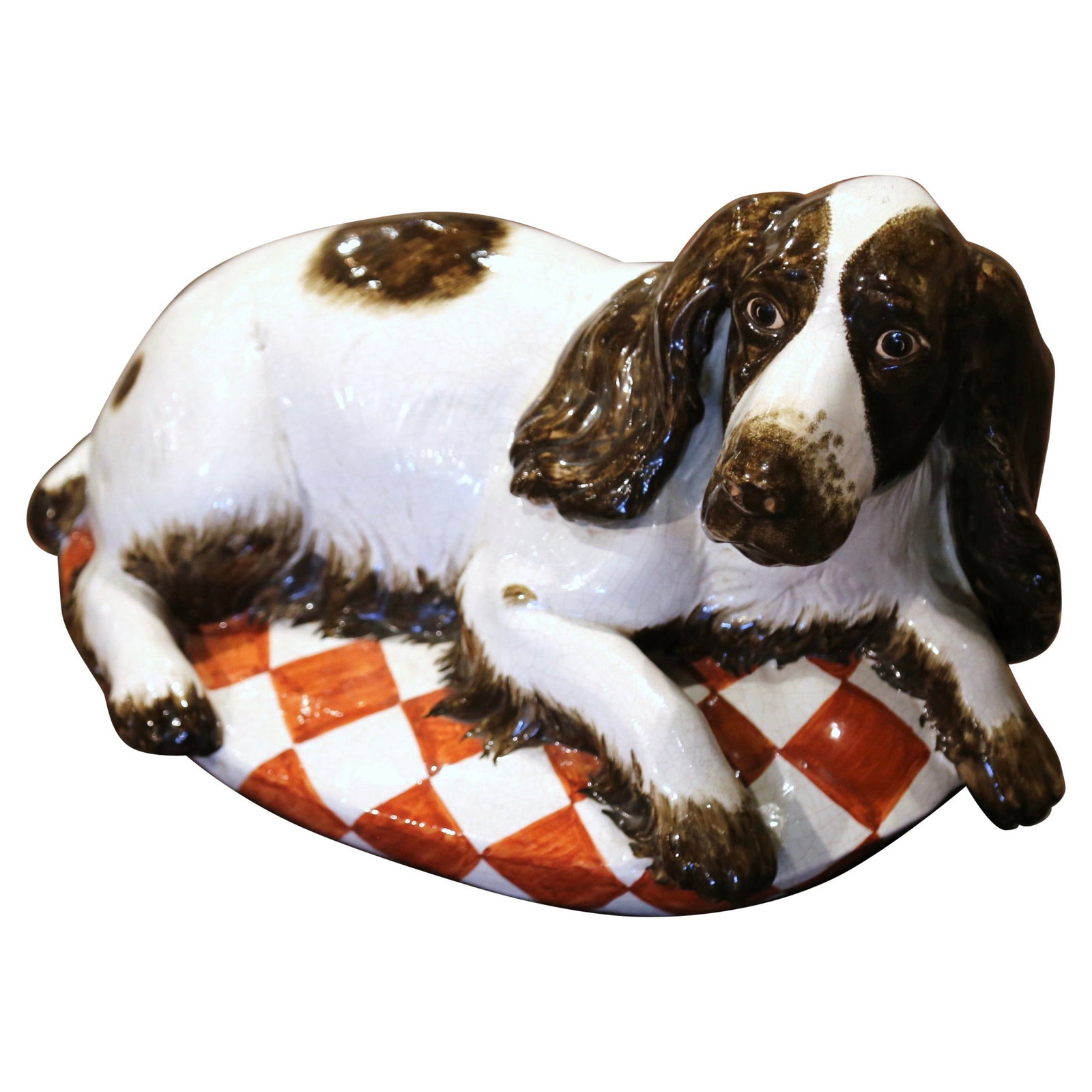 Vintage Italian Terracotta Basset Hound Dog Sculpture 2000: Vintage Italian Terracotta Basset Hound Dog Sculpture 2000 This vintage Italian terracotta barbotine sculpture captures the essence of a basset hound, created circa 2000. With life-size dimensions, it