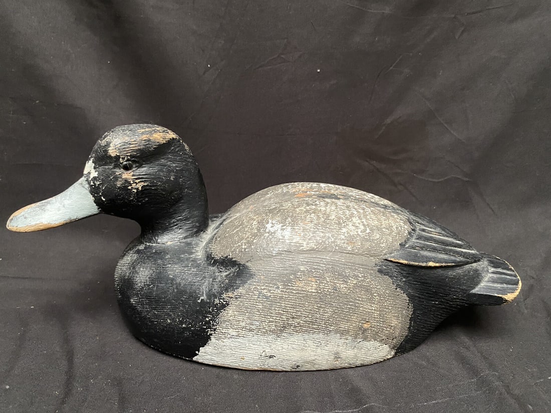 Carved Wood Bluebill Duck Decoy Turned Head 13 in (1 of 18)