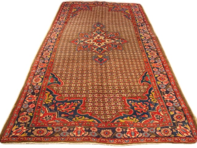 5'2" x 11' Salmon Pink Persian Koliai Runner Handmade Wool Rug: 5'2" x 11' Salmon Pink Persian Koliai Runner Handmade Wool Rug Free continental US Shipping Enhance your decor with this exquisite 5' 2" x 11' Persian Koliai Runner, a stunning representation of Persi