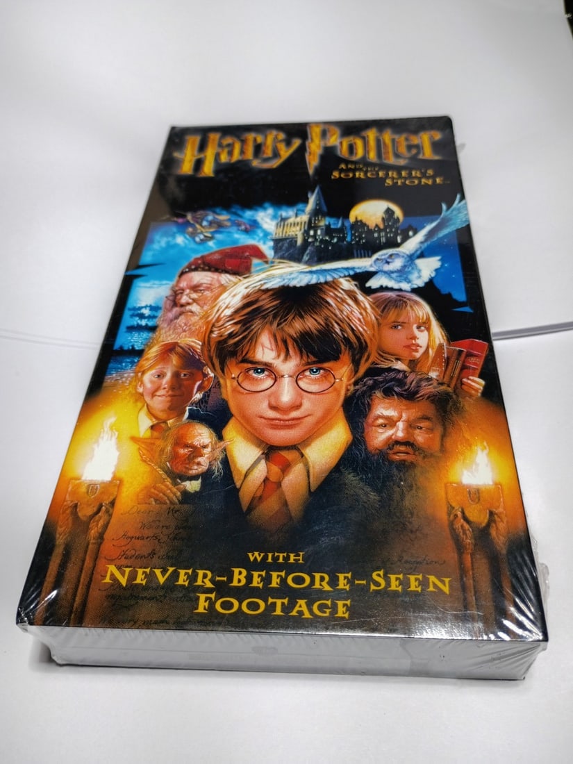 Factory Sealed Harry Potter Sorcerer's Stone VHS Warner 2002 (1 of 12)