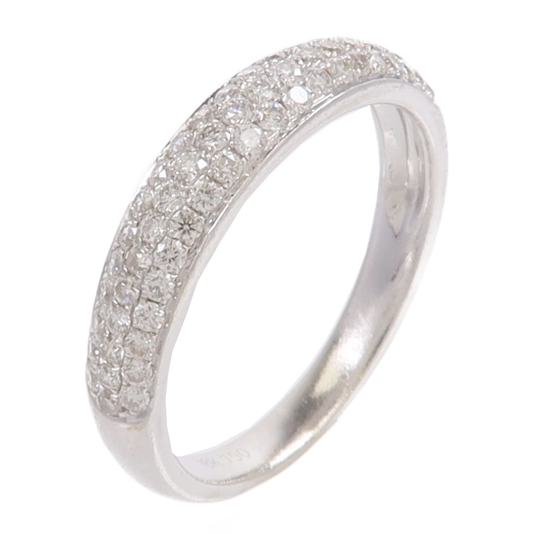 18K White Gold Diamond Ring US Size 5: 18K White Gold Diamond Ring US Size 5 Diamond ring crafted in 18K white gold with a clear diamond accent. Designed for women, this ring is a regular size US 5 and is presented in condition B with reas