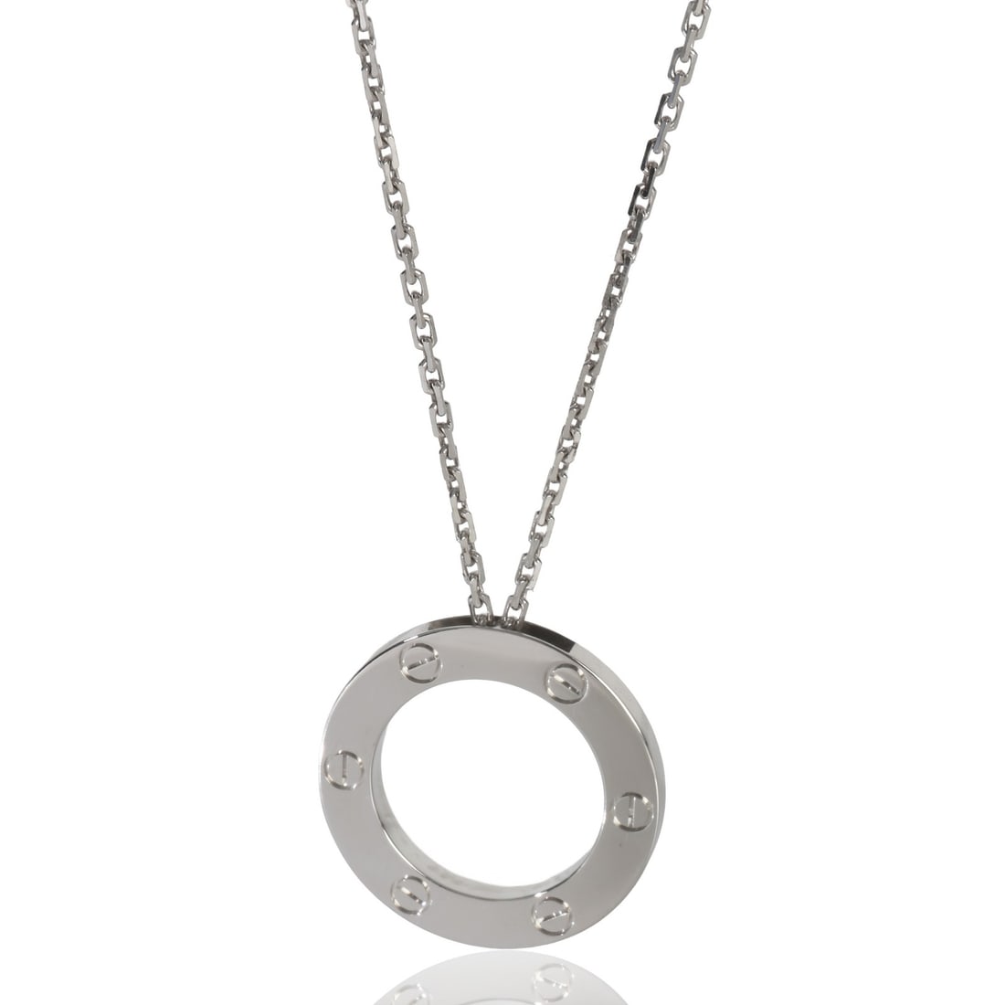 Cartier Love 18k White Gold Necklace 16 in: Cartier Love 18k White Gold Necklace 16 in Pre-owned Cartier Love necklace crafted in white gold. This women's necklace features a lobster claw clasp and a clean, stone-free design from the Love colle