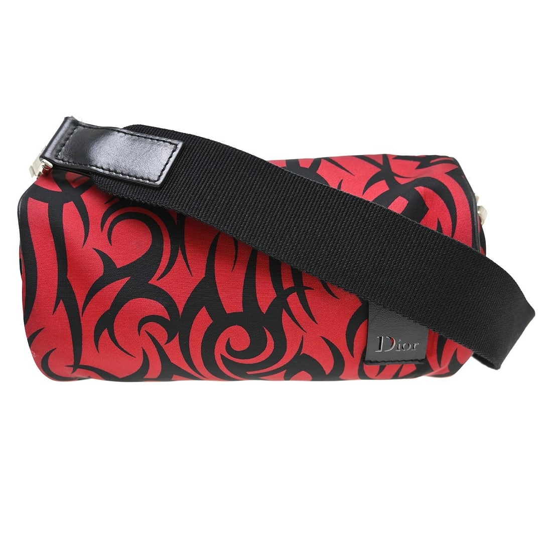 Dior 02-BO-0158 Small Red Nylon Leather Shoulder Bag: Dior 02-BO-0158 Small Red Nylon Leather Shoulder Bag Small Christian Dior shoulder bag in black and red with a zip closure. Made in Italy, this women's bag features a leather and nylon exterior, black