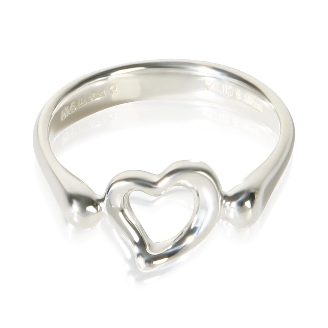 Tiffany & Co Elsa Peretti Open Heart Sterling Silver Ring 7.25: Tiffany & Co Elsa Peretti Open Heart Sterling Silver Ring 7.25 Pre-owned Tiffany & Co. Elsa Peretti Open Heart ring crafted in sterling silver. This women's ring features the signature Open Heart desi