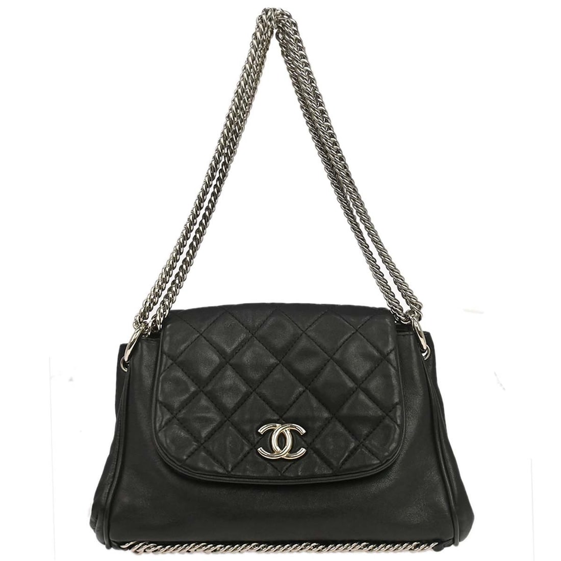 CHANEL Accordion medium shoulder bag in black lambskin: CHANEL Accordion medium shoulder bag in black lambskin Chanel Accordion Flap shoulder bag in black lambskin with a logo accent and casual styling. Made in Italy, this medium-sized bag features a flap 