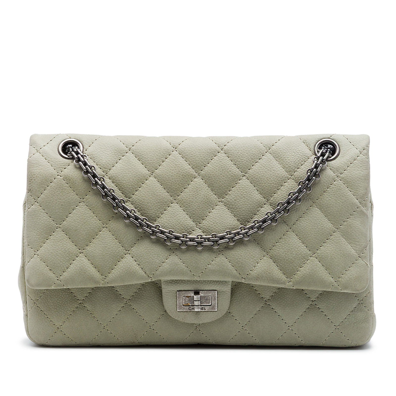 Chanel Reissue 2.55 226 Green Quilted Caviar Shoulder Bag: Chanel Reissue 2.55 226 Green Quilted Caviar Shoulder Bag Chanel Quilted Caviar Reissue 2.55 Double Flap 226 shoulder bag in green caviar leather. This bag features chain link shoulder straps, double 