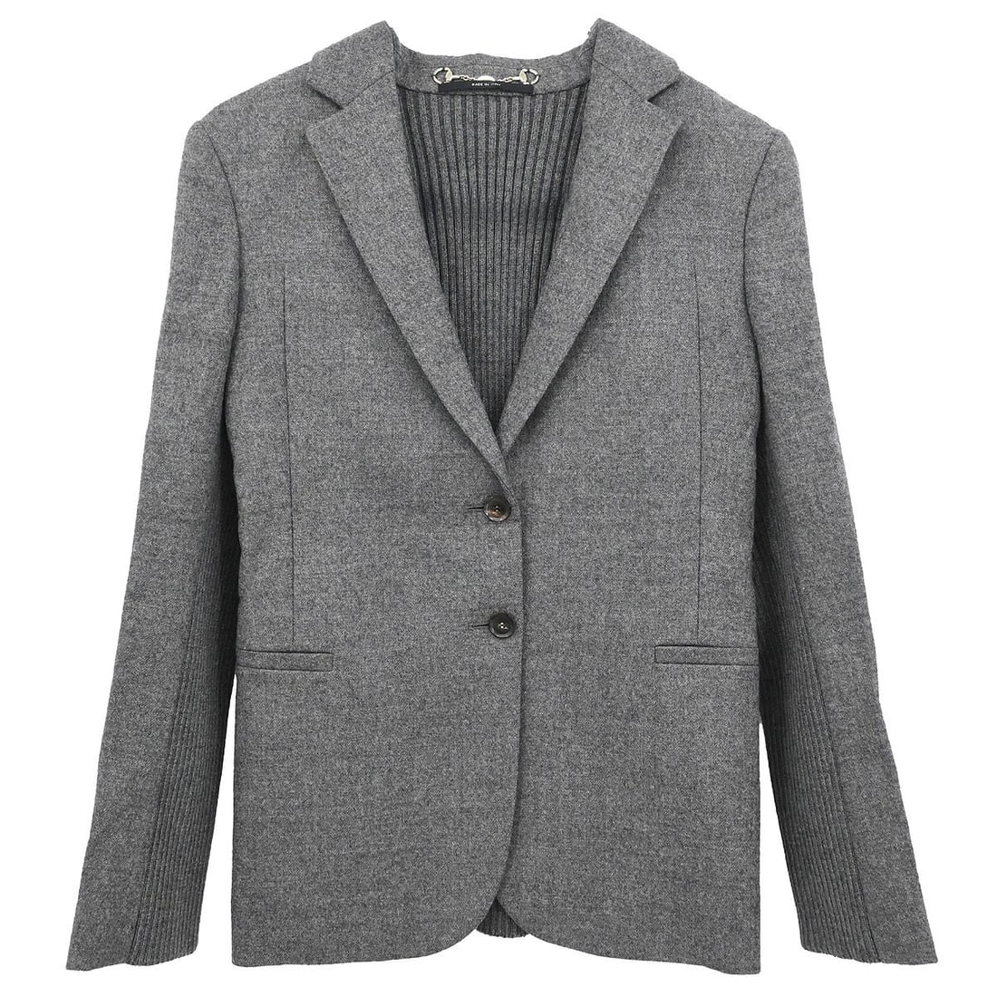 Gucci Gray Wool Cashmere Collared Mid Length Jacket Size 38: Gucci Gray Wool Cashmere Collared Mid Length Jacket Size 38 Women's Gucci single-breasted jacket in gray, made in Italy. It has a collared design, mid-length cut, and a basic jacket style. The outer s