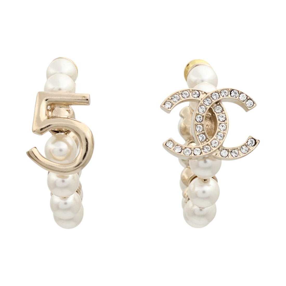 CHANEL CC Wreath Earrings Gold Tone Metal Glass Pearl: CHANEL CC Wreath Earrings Gold Tone Metal Glass Pearl CHANEL CC Pearl Wreath Earrings in gold-tone metal with glass pearls. The design features a CC motif and comes with storage box and storage bags. 