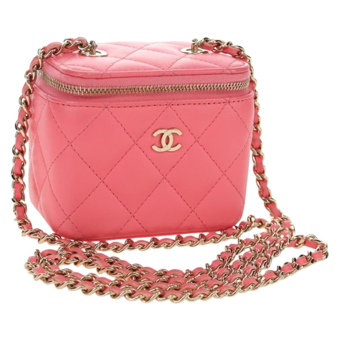 CHANEL CC Lamb Skin Vanity Shoulder Bag Pink Gold Auth: CHANEL CC Lamb Skin Vanity Shoulder Bag Pink Gold Auth Compact CHANEL chain vanity shoulder bag crafted in pink lamb skin with gold-tone CC detailing. This women's shoulder bag includes the dust bag, 