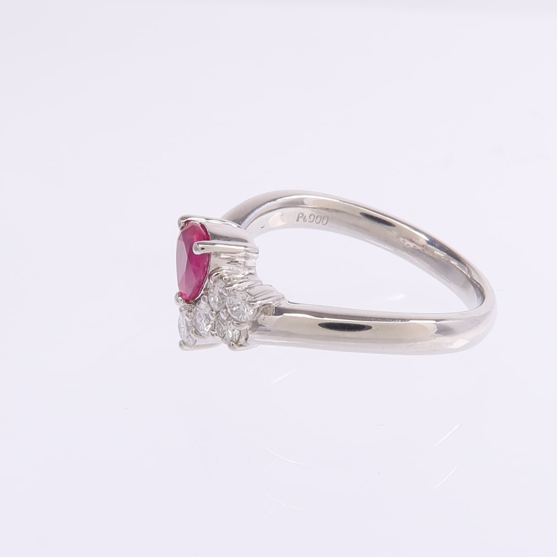 Pt900 Platinum Ruby Diamond Ring Size 6.25 - 5