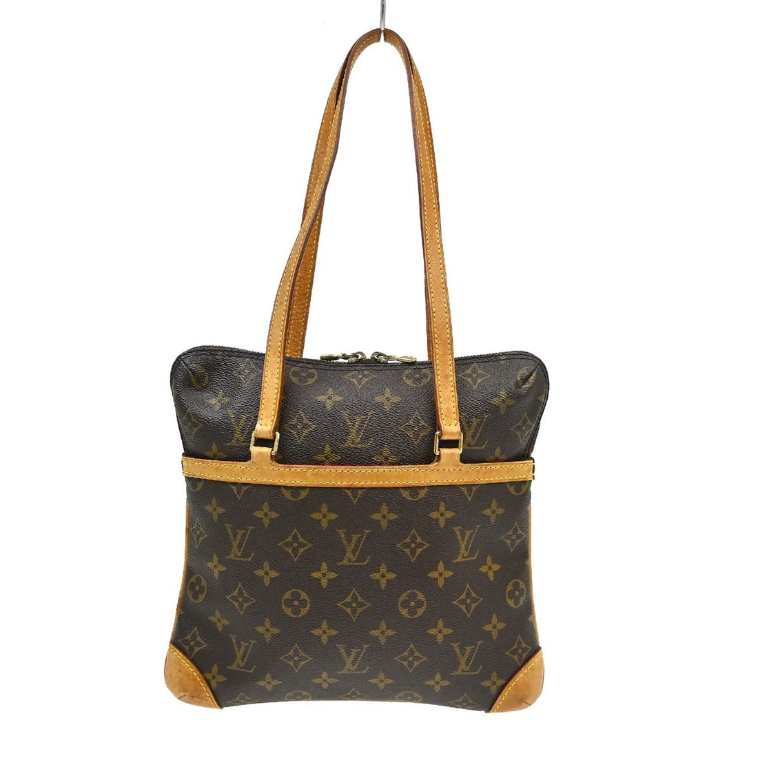 Louis Vuitton Coussin GM Monogram Shoulder Bag M51141: Louis Vuitton Coussin GM Monogram Shoulder Bag M51141 Louis Vuitton Monogram Coussin GM shoulder bag in brown with a monogram pattern. This vintage medium-sized bag is made in France and features leat