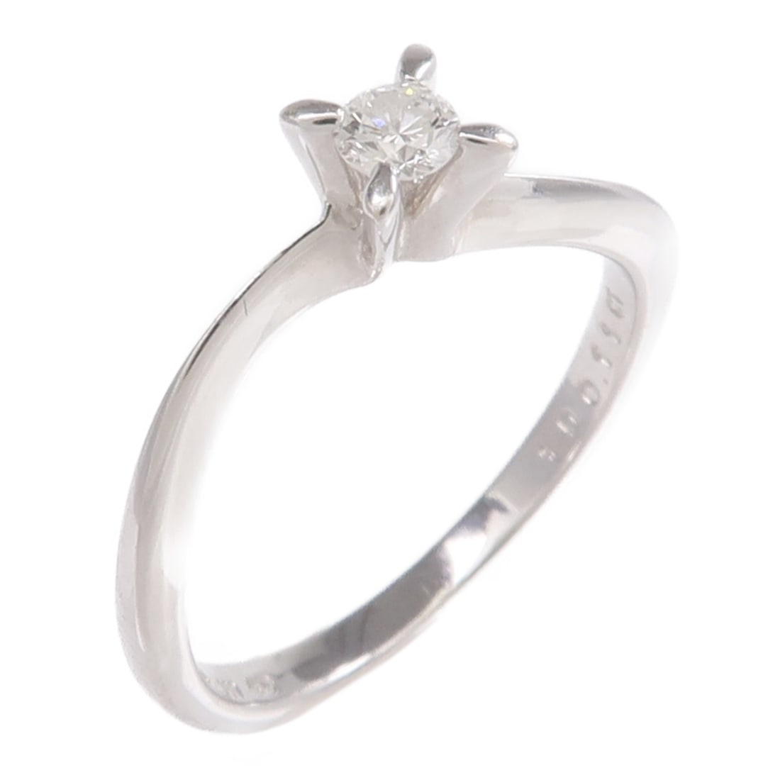 18K White Gold Diamond Ring Brand JEWELRY Size 5: 18K White Gold Diamond Ring Brand JEWELRY Size 5 A women's diamond ring in 18K white gold, featuring a clear diamond centerpiece. The ring is size 5 and has a regular fit. It is described as having re