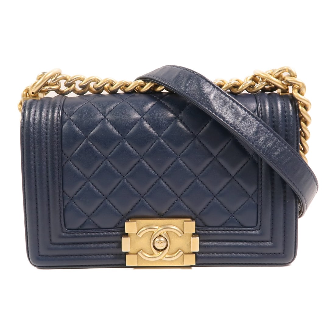 CHANEL Boy 20 A67085 Navy Lambskin Chain Shoulder Bag: CHANEL Boy 20 A67085 Navy Lambskin Chain Shoulder Bag CHANEL Boy 20 chain shoulder bag in navy lambskin (sheep leather) with a navy frame color. It is a women's shoulder bag from France, model A67085,