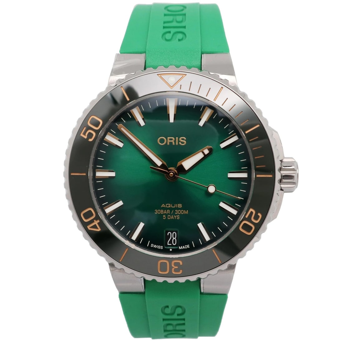 Oris Aquis Date 41.5mm Green Diver Automatic Steel Watch: Oris Aquis Date 41.5mm Green Diver Automatic Steel Watch This Oris Aquis Date wristwatch features a 41.5mm stainless steel case with a green ceramic unidirectional rotating bezel and a green sunburst 