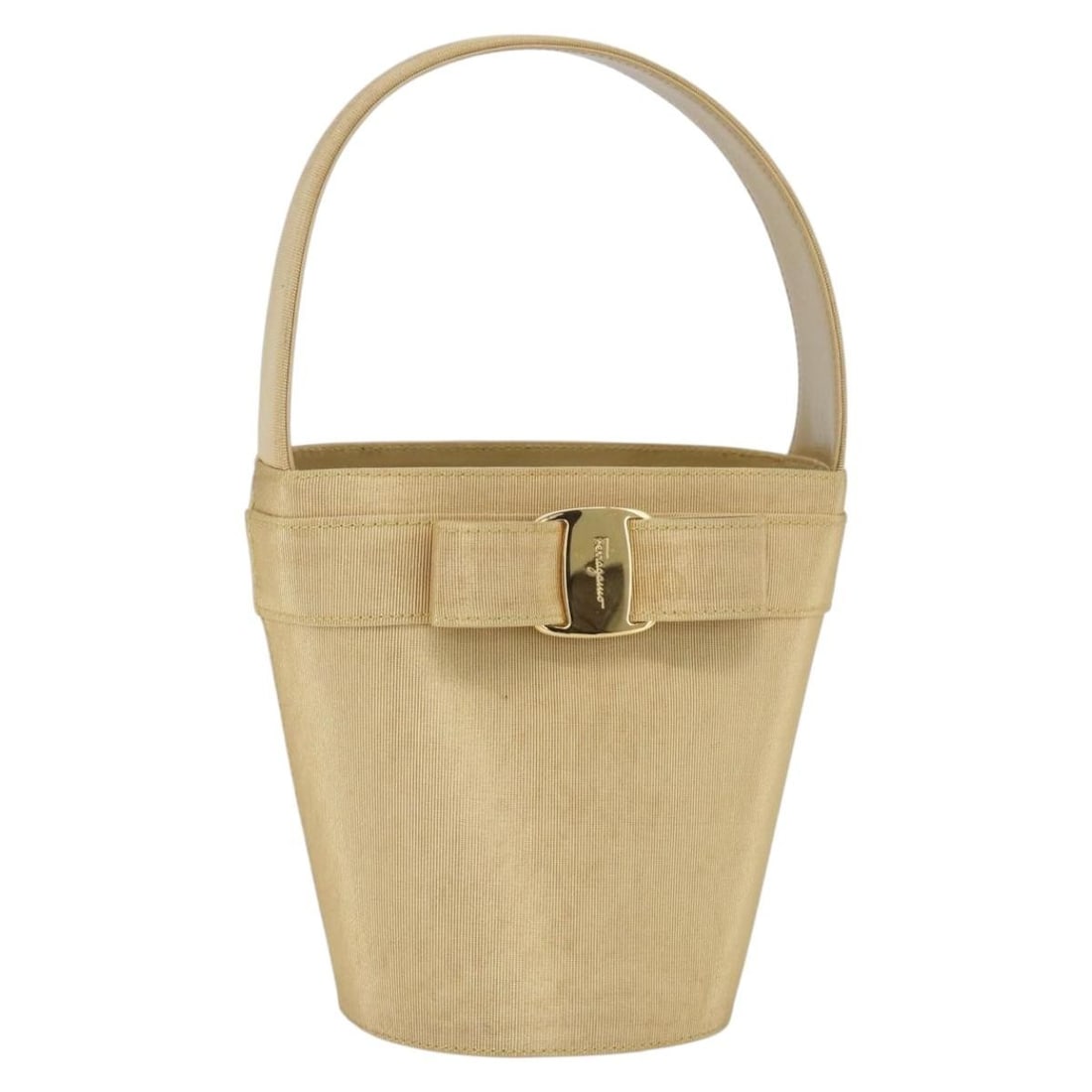 Yellow Canvas Handbag Salvatore Ferragamo Vala Made in Italy: Yellow Canvas Handbag Salvatore Ferragamo Vala Made in Italy This pre-owned Salvatore Ferragamo Vala handbag features a yellow canvas exterior and is designed for women. It shows signs of use includin